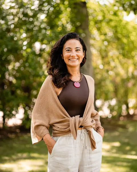 Retrato de Aline Gimenez, Diretora Administrativa e Financeira